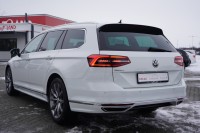 VW Passat Variant 1.5 TSI DSG R-Line