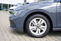 VW Golf VIII 1.0 TSI