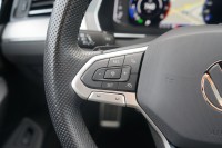 VW Passat Variant 2.0 TSI DSG R-Line
