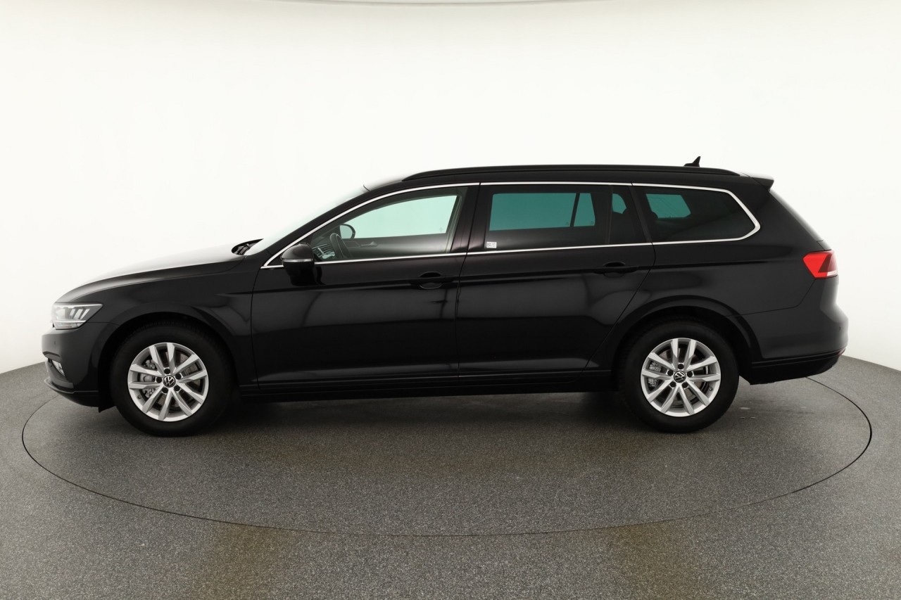 VW Passat Variant 1.5 TSI DSG Business