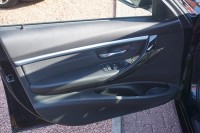 BMW 330 i xDrive Touring Sport Line Aut.