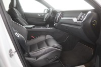 Volvo XC 60 B4 R-Design AWD