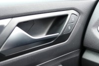 VW T-Roc 1.5 16V TSI Basis