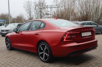 Volvo S60 2.0 M-Hybrid Ultimate Dark AWD