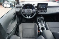 Toyota Corolla Touring 1.8 Hybrid Team D