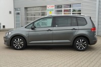 VW Touran 1.5 TSI DSG IQ.DRIVE