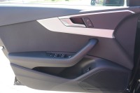 Audi A4 Avant 40 2.0 TDI advanced