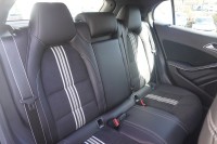 Mercedes-Benz GLA 200 AMG Line