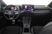 VW T-Roc R-Line 1.5 eTSI DSG n.Modell