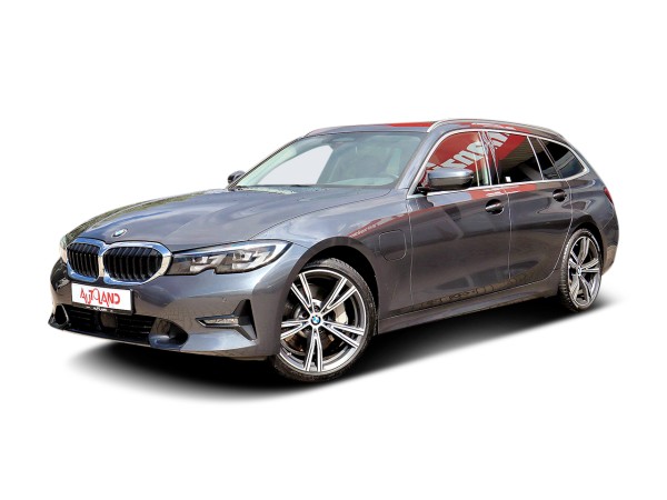 BMW 330 e Touring Sport Line