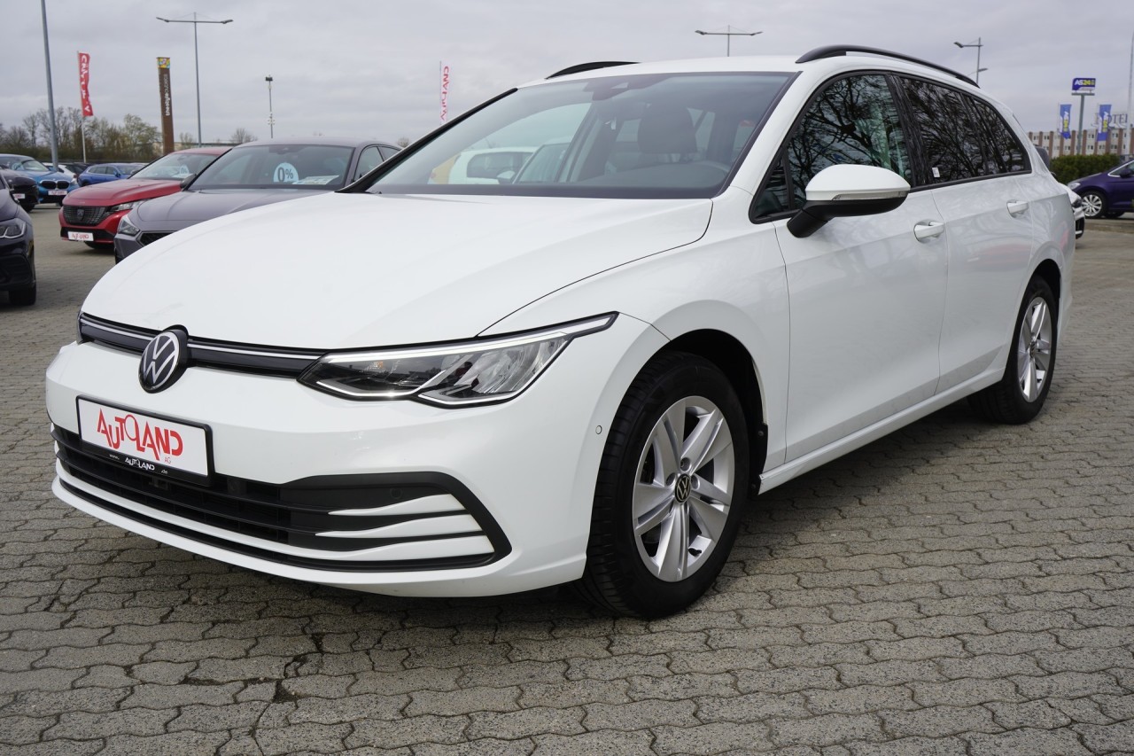 VW Golf VIII Variant 1.0 Life