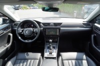 Skoda Superb Combi 2.0 Premium DSG