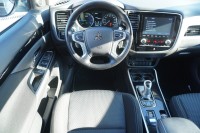 Mitsubishi Outlander PHEV Basis 4WD