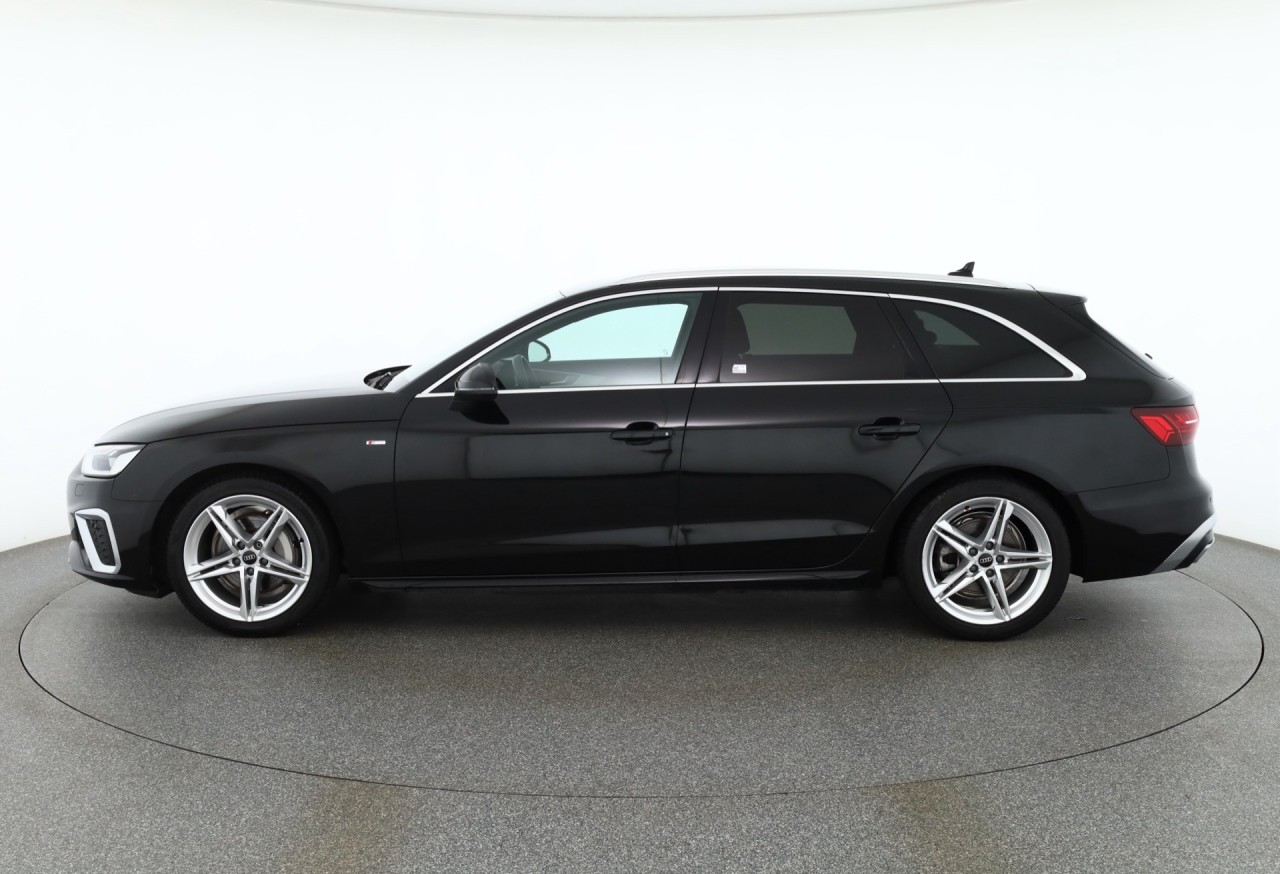 Audi A4 Quattro Avant 40 TDI S-Line quattro Aut.