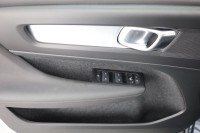 Volvo XC 40 T3 2WD Momentum