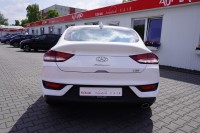 Hyundai i30 Fastback 1.4 T-GDI AT