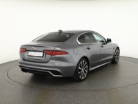 Jaguar XE D180 R-Dynamic HSE