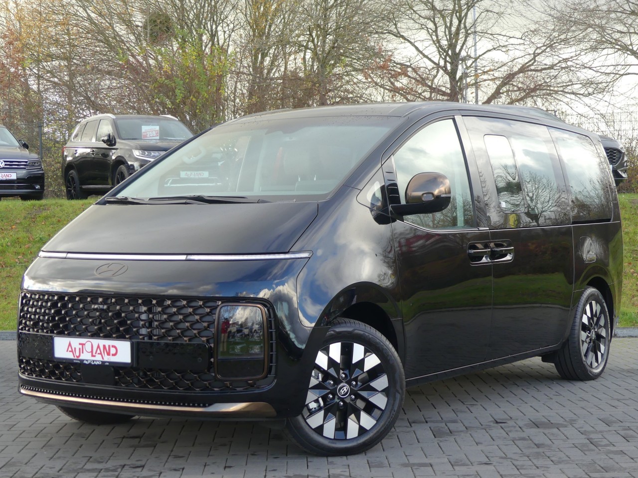 Hyundai Staria 1.6 T-GDI HEV Signature Aut.