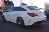 Mercedes-Benz CLA 200 AMG Line
