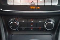 Mercedes-Benz GLA 180 Urban