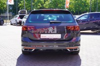 VW Passat Variant 2.0 TDI Elegance R-Line