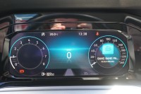 VW Golf VIII 1.0