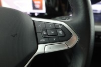 VW Golf VIII Variant 1.5 eTSI DSG Life