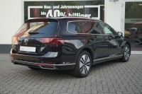 VW Passat Variant GTE