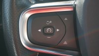 Volvo XC 40 XC40 2.0 M-Hybrid R Design