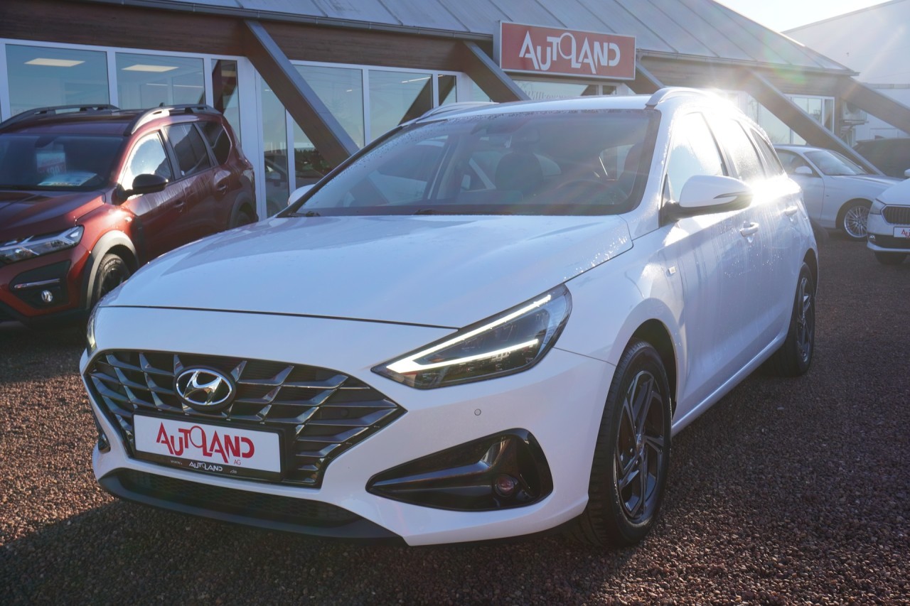 Hyundai i30 cw 1.5 T-GDi mHev DCT