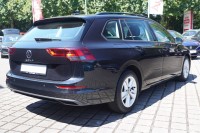VW Golf VIII Variant 1.0 Life