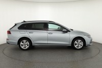 VW Golf VIII Variant 1.5eTSI DSG