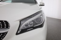 Mercedes-Benz CLA 200 Shooting Brake AMG Line Peak Edition