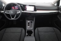 VW Golf VIII Variant 1.0 eTSI DSG