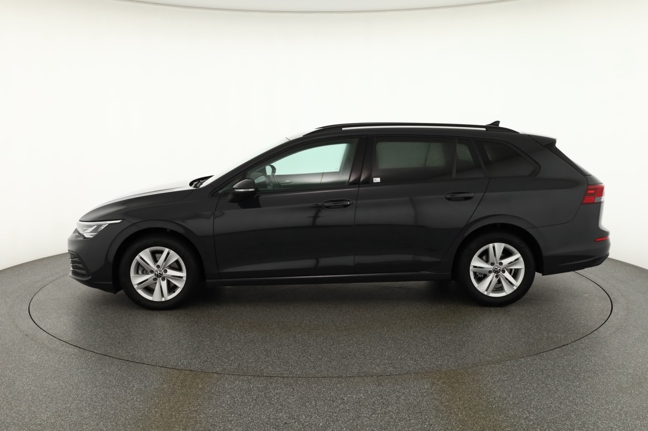VW Golf VIII Variant 2.0 TDI DSG Life