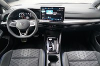 VW Golf VIII Variant 1.5 eTSI R-Line DSG