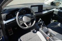 VW Golf VIII Variant 1.5 TSI Goal