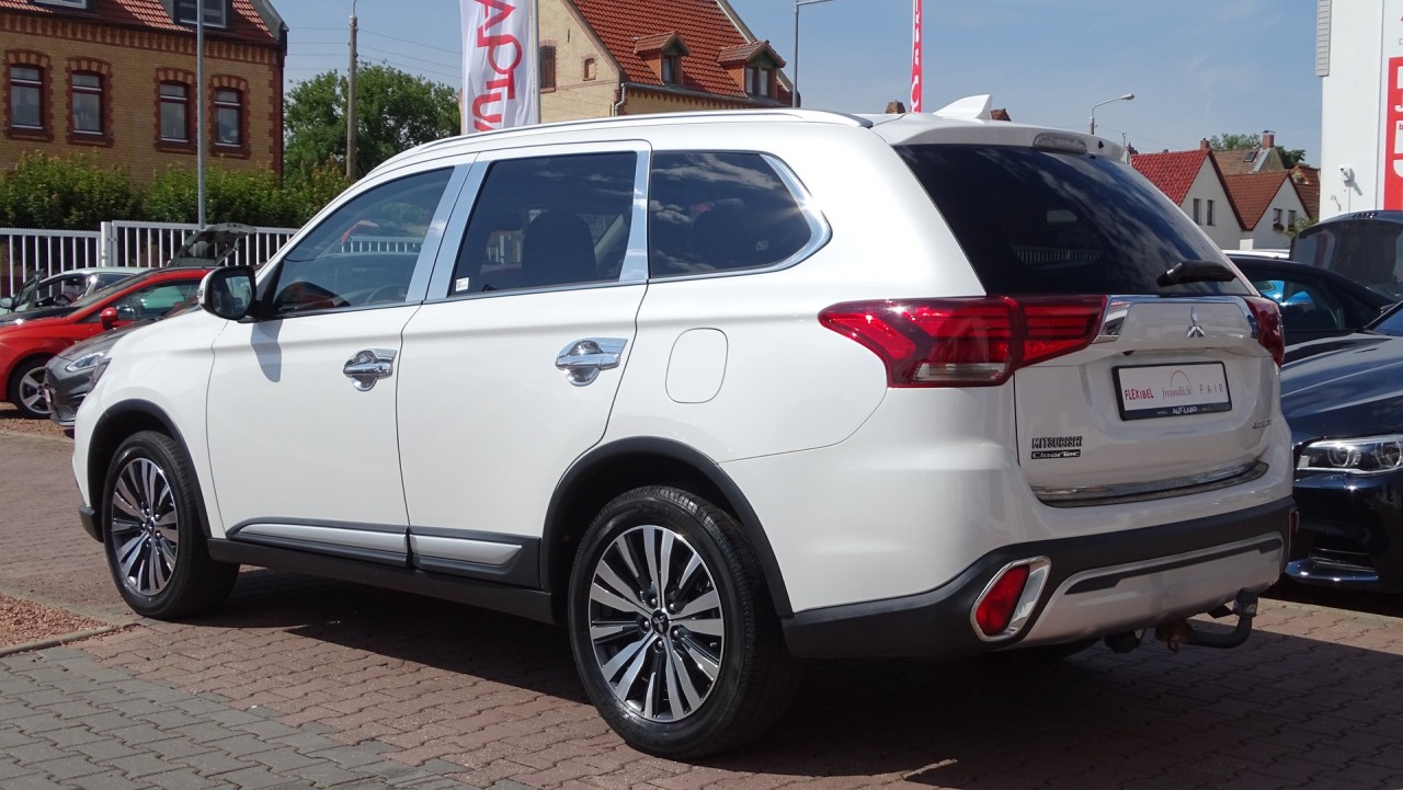 Mitsubishi Outlander 2.0