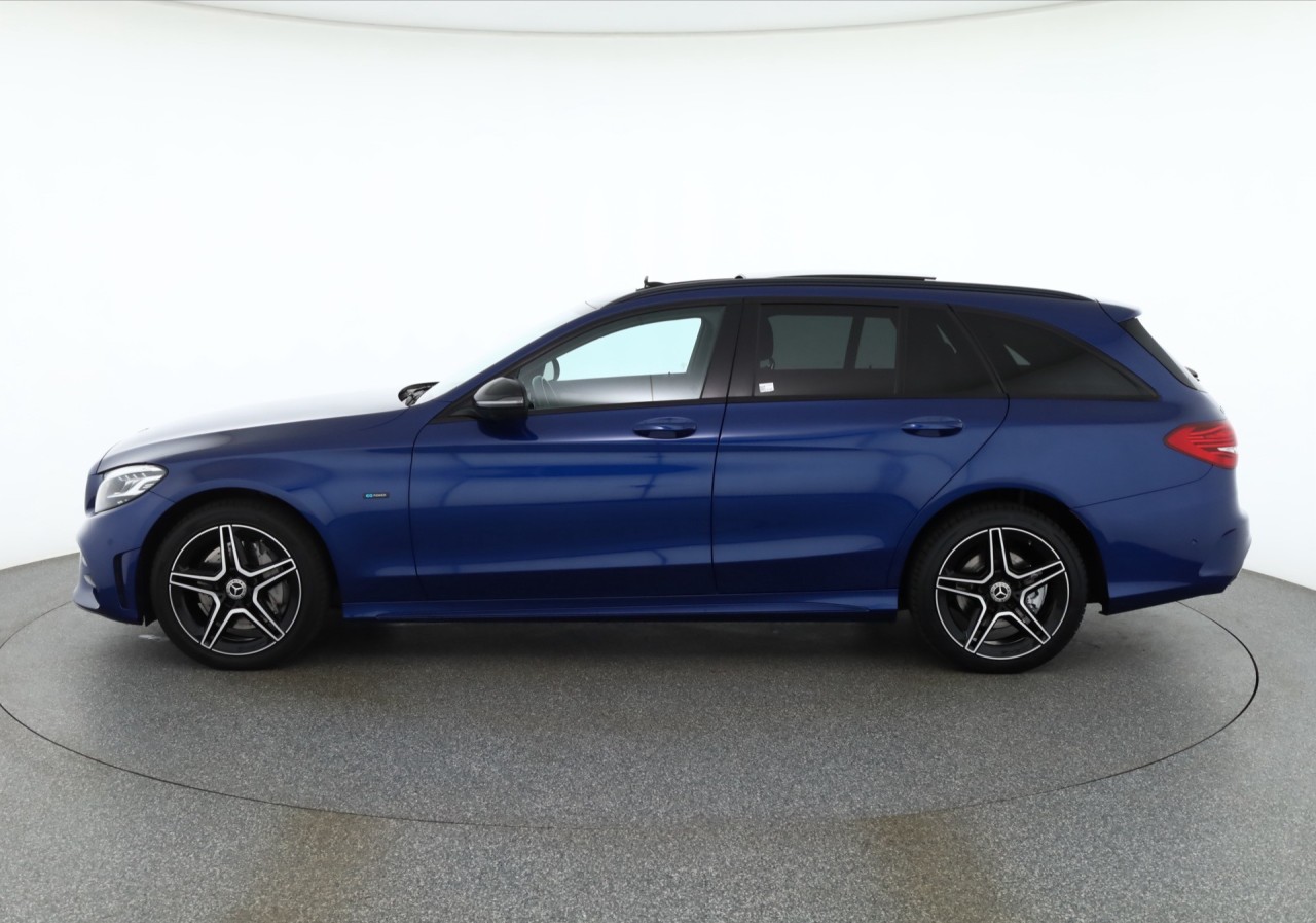 Mercedes-Benz C 300 C300 de T AMG Line