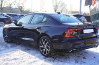 Volvo S60 2.0 R Design