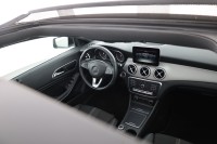 Mercedes-Benz Shooting Brake CLA 180