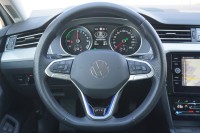 VW Passat Variant GTE