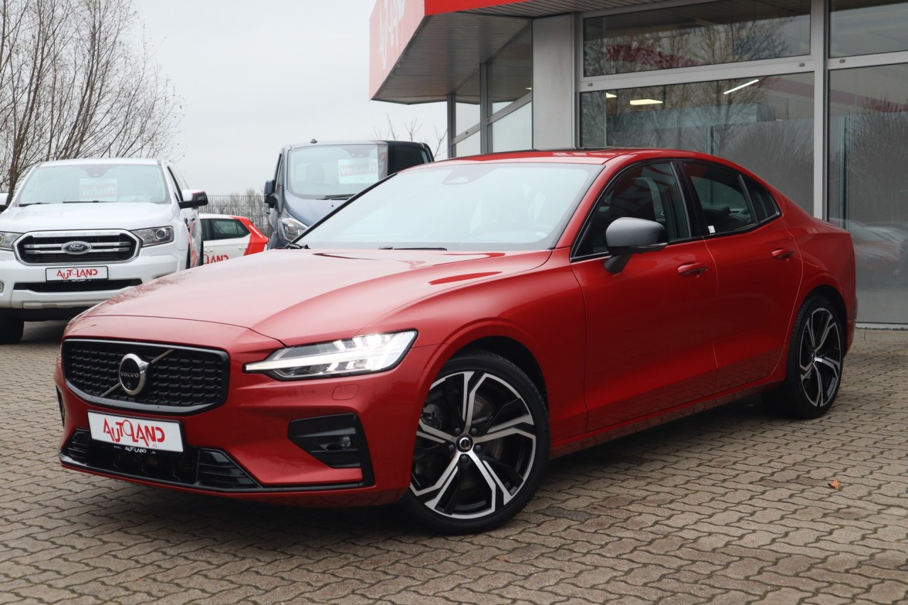 Volvo S60 2.0 M-Hybrid Ultimate Dark AWD