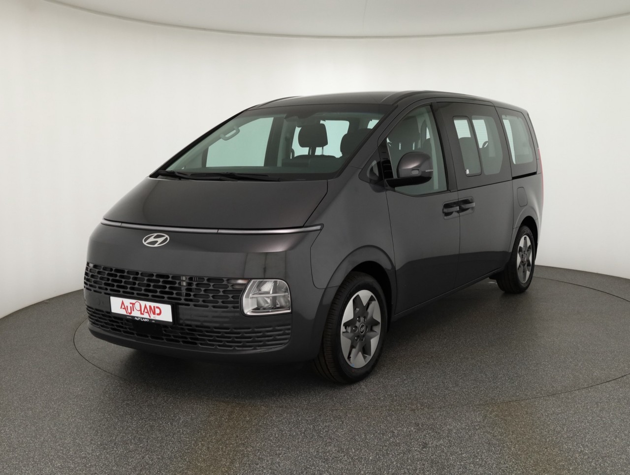 Hyundai Staria 1.6 T-GDI HEV Aut.