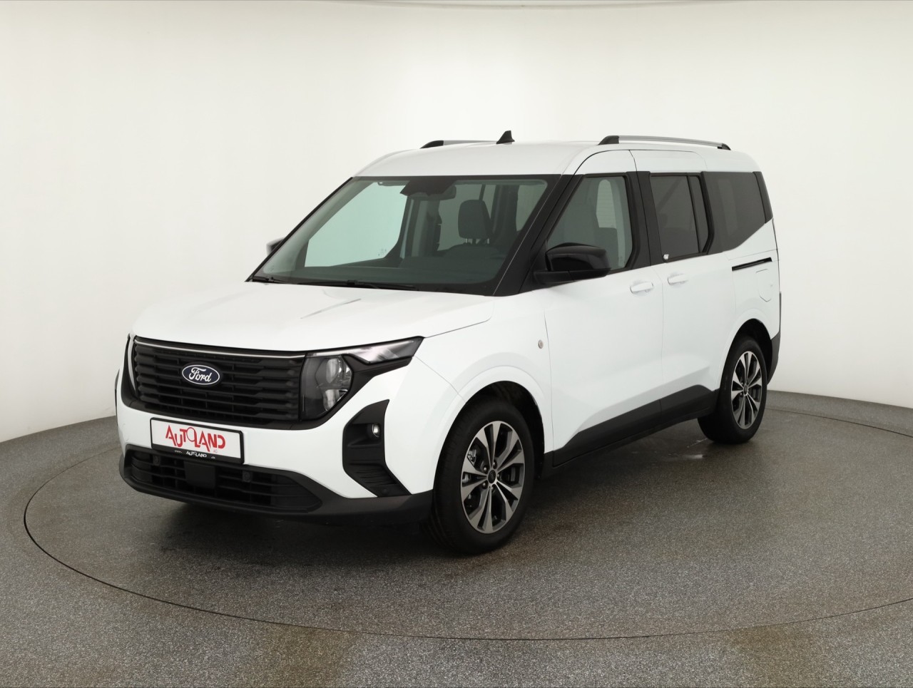 Ford Tourneo Courier Titanium 1.0 EB