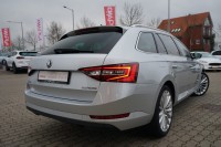 Skoda Superb Combi 2.0 TDI DSG Style