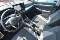 VW Golf VIII Variant 1.5 TSI Goal