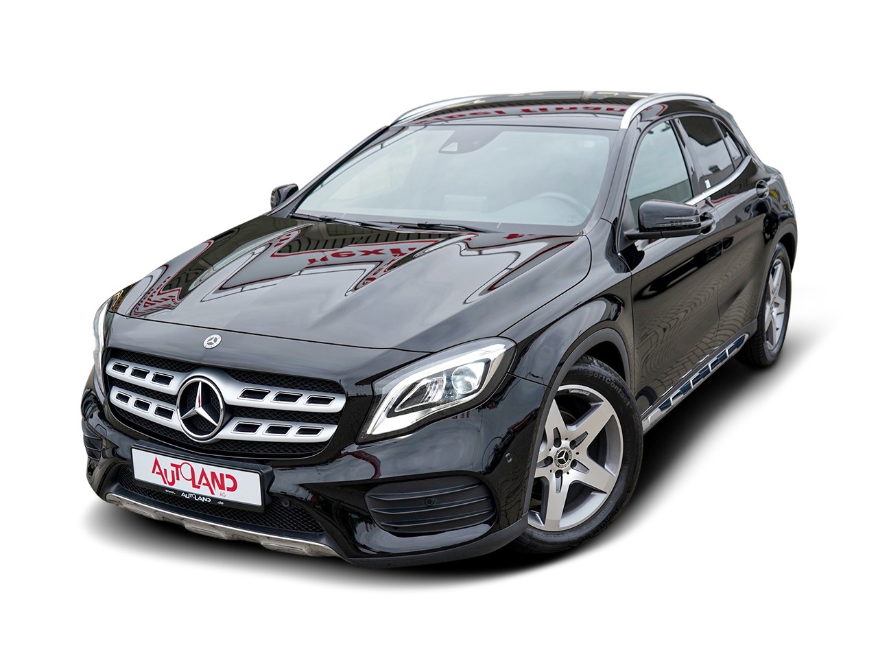 Mercedes-Benz GLA 200 AMG Line