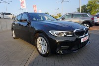 BMW 318 318d Touring Advantage