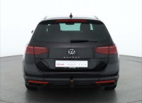 VW Passat Variant 1.5 TSI DSG